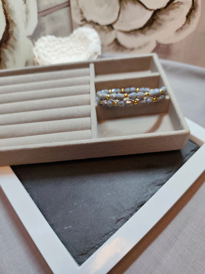 Grey sky